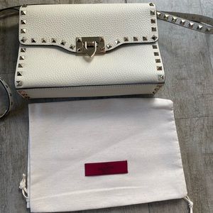 VALENTINO Medium Rockstud Leather Shoulder Bag.